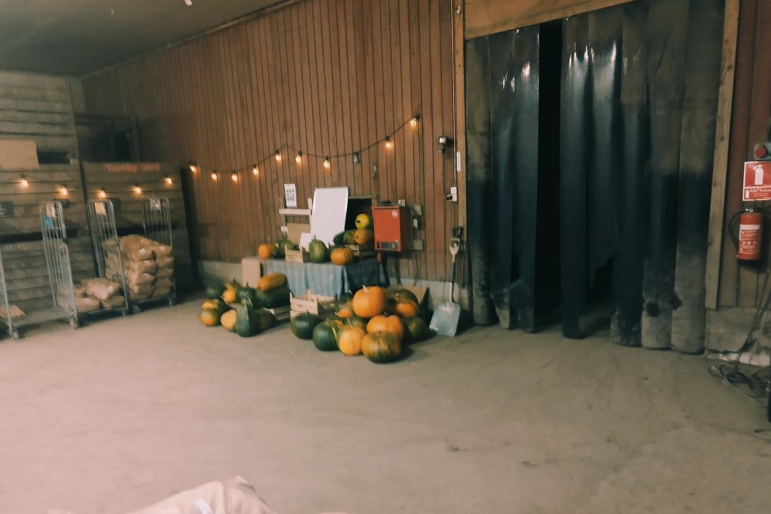 Svärtinge Gård Gårdsbutik 3