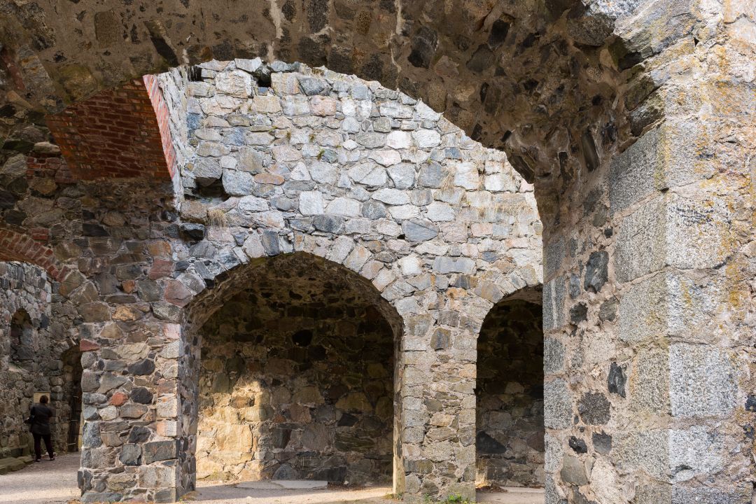 Sankt Olofs kyrkoruin 2