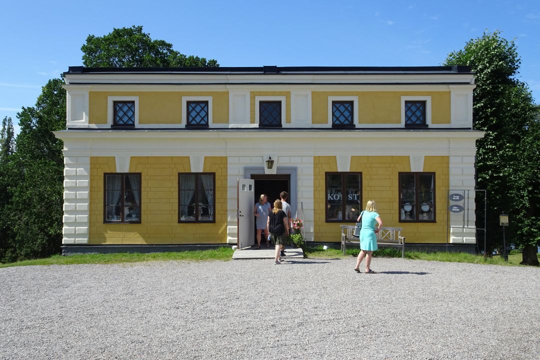 Taxinge Slott 4